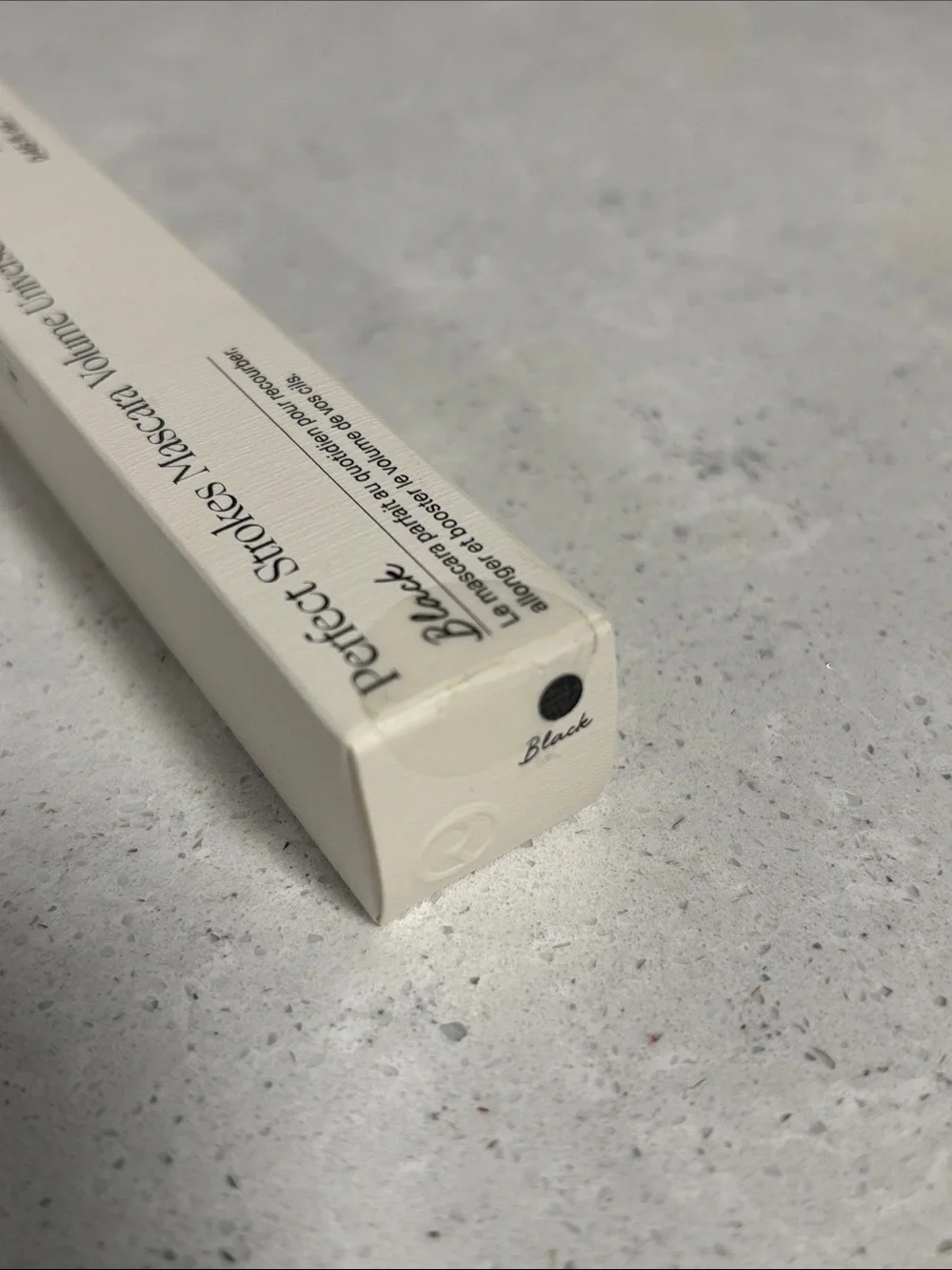 Rare Beauty Universal Volumizing Mascara